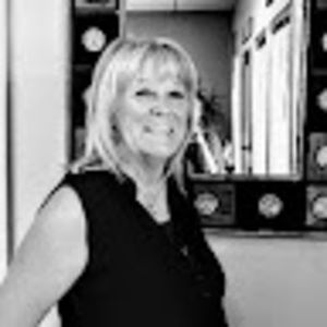 Meet your Posher, Carolyn